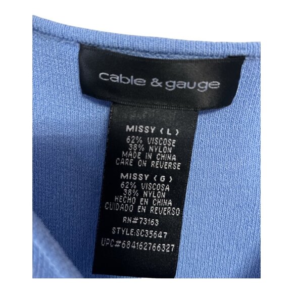 Cable & Gauge Women’s Size L Blue Short Sleeve Top – Chain Link Accent - Picture 2 of 3